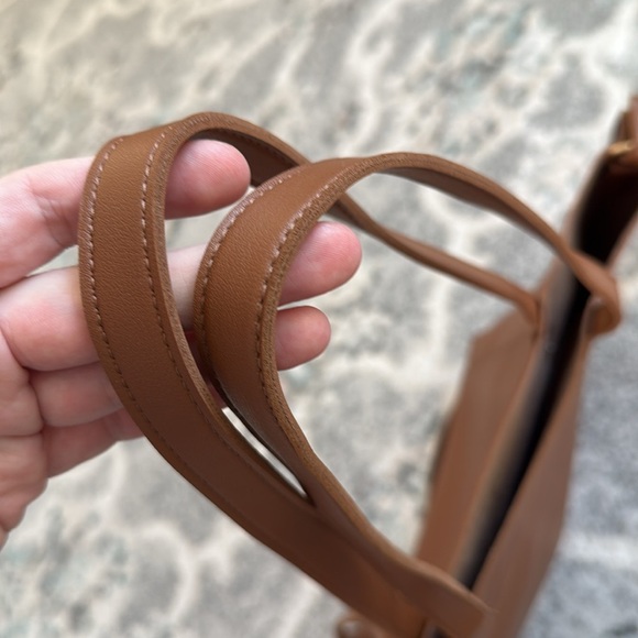 Henny + Lev Vegan Leather Crossbody - Picture 14 of 16